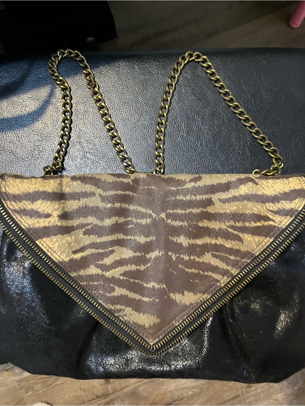 Animal-Print Black and Gold Chain Shoulder Bag Vegan leather. Soft!